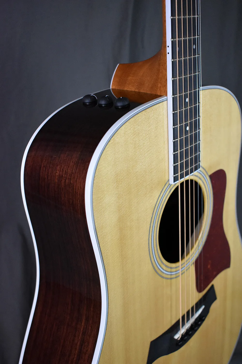 2016 Taylor 410e-R Rosewood