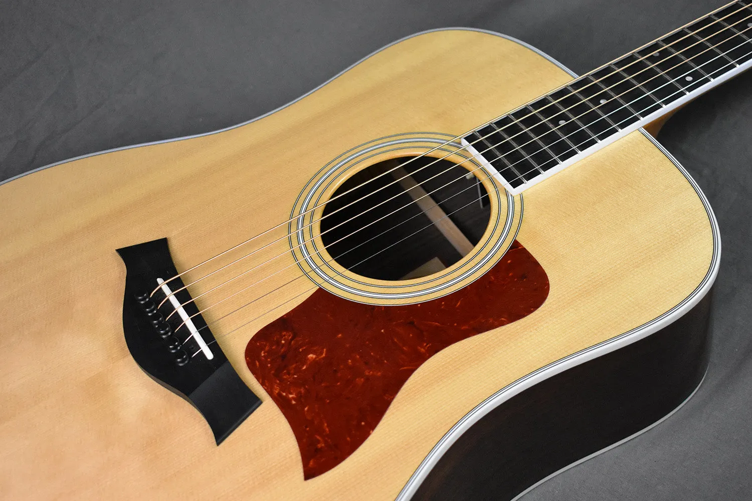 2016 Taylor 410e-R Rosewood