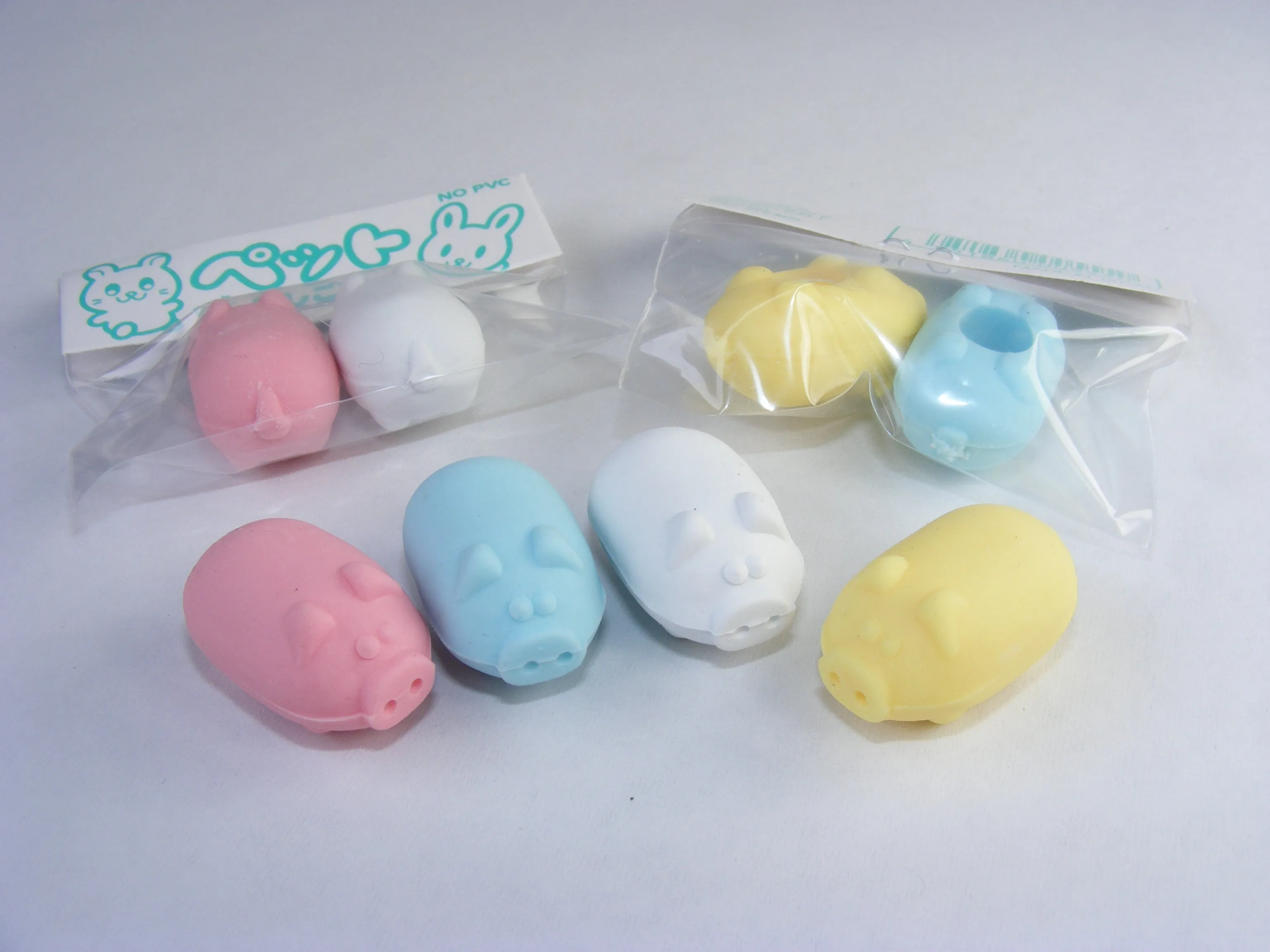 381921 DOUBLE MINI PIG ERASERS-20