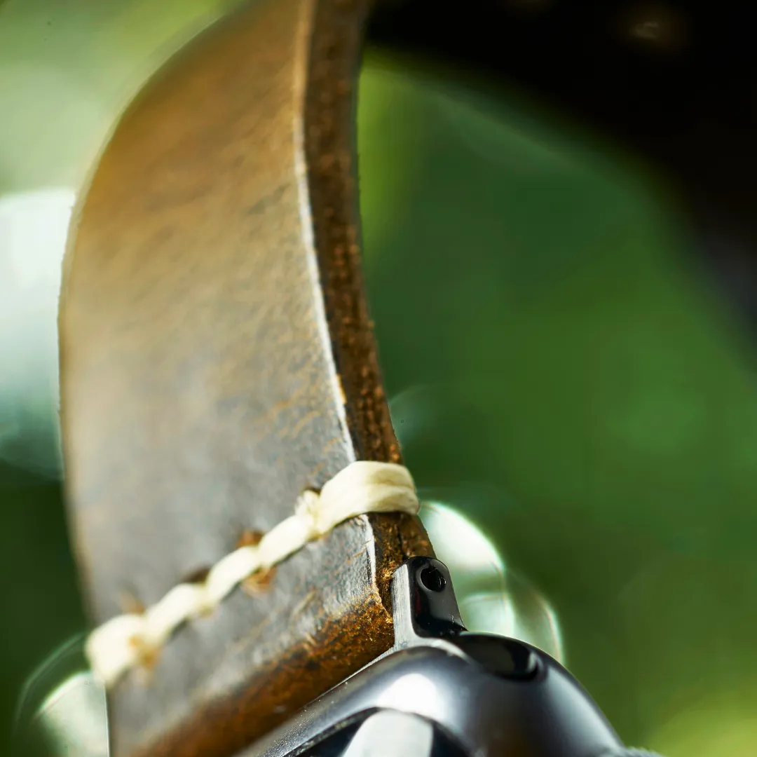 Apple Strap Brown Leather Black