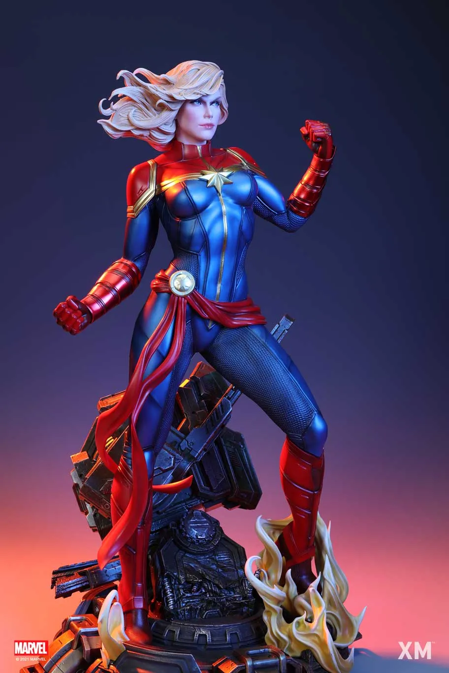 Captain Marvel 1/4 Scale Premium Statue