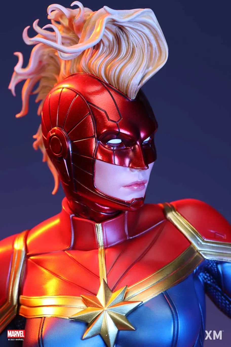 Captain Marvel 1/4 Scale Premium Statue