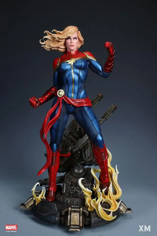 Captain Marvel 1/4 Scale Premium Statue