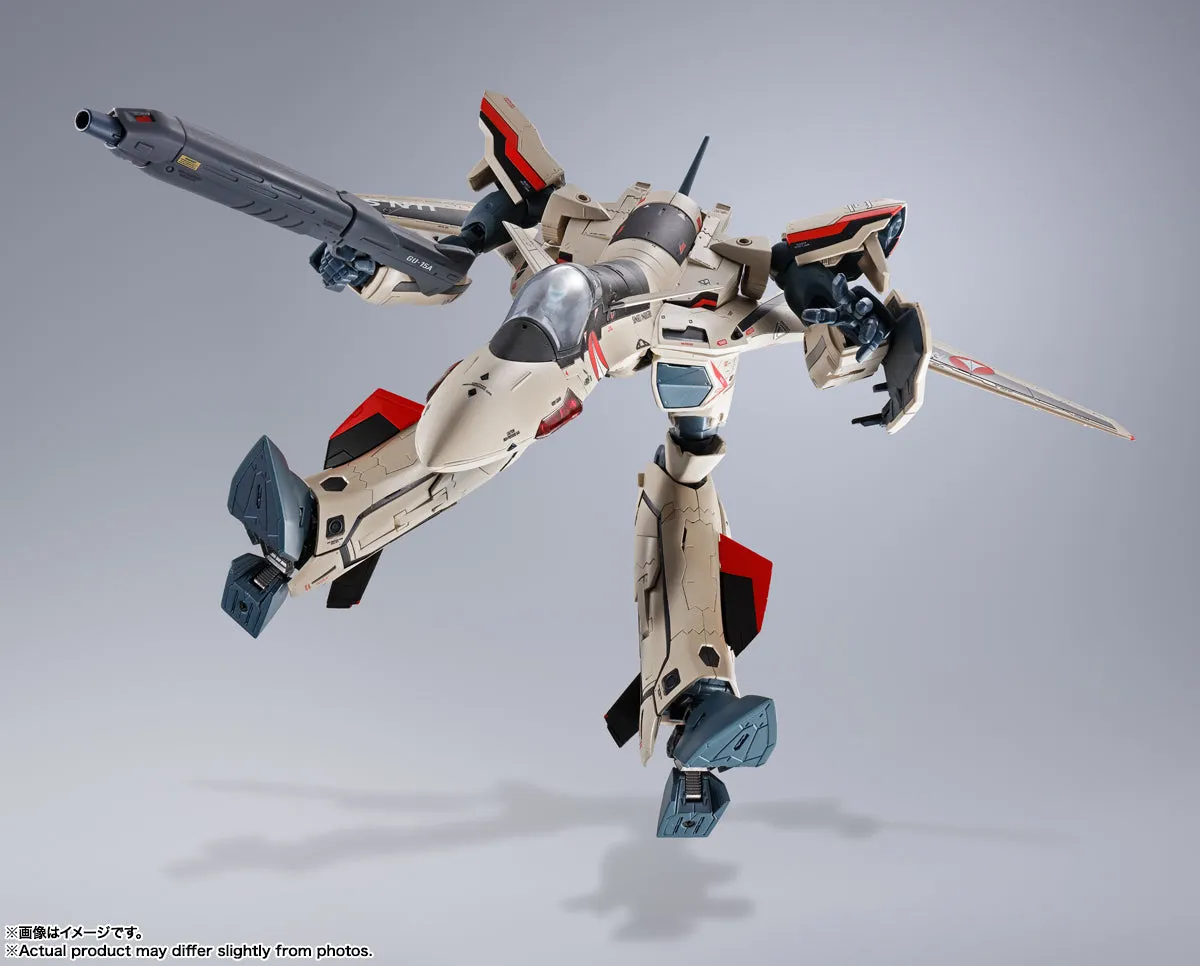 DX Chogokin YF-19 Excalibur (Isamu Dyson Fighter)