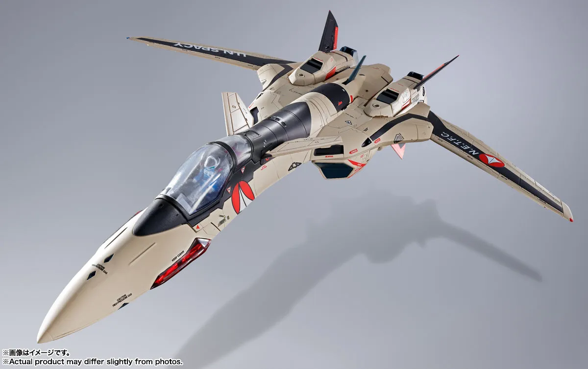 DX Chogokin YF-19 Excalibur (Isamu Dyson Fighter)