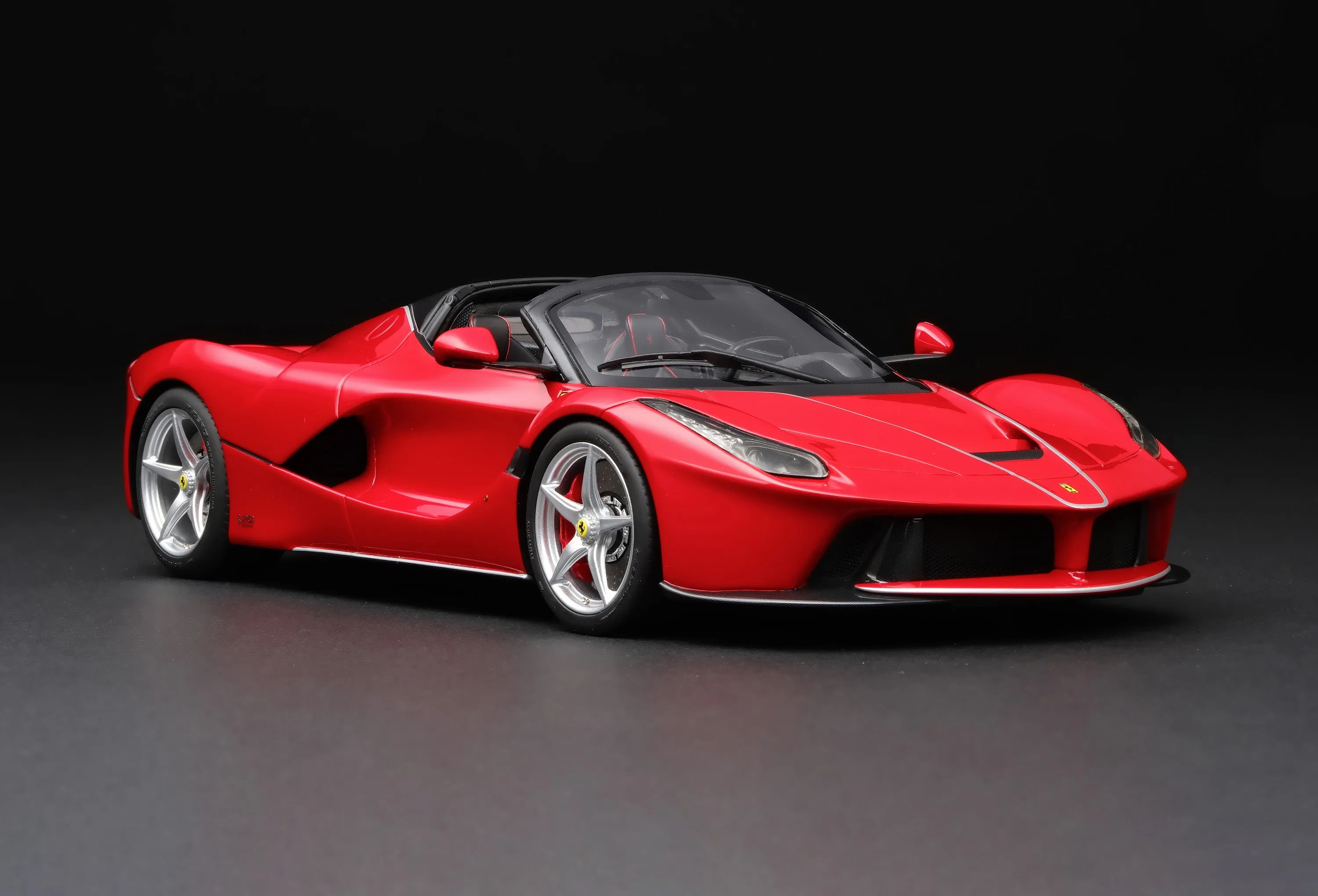 Ferrari LaFerrari Aperta