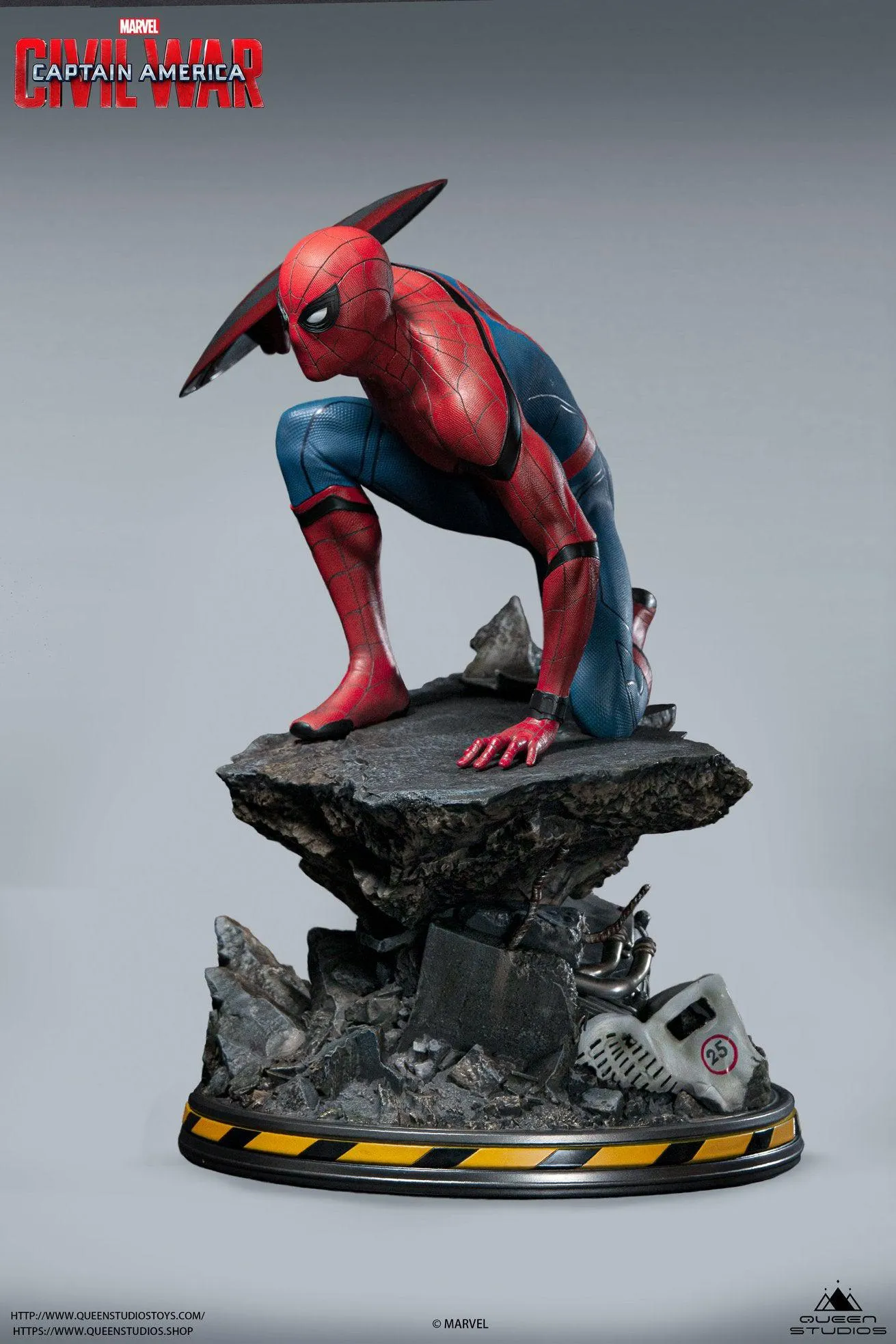 Spider-Man Civil War Premium Statue