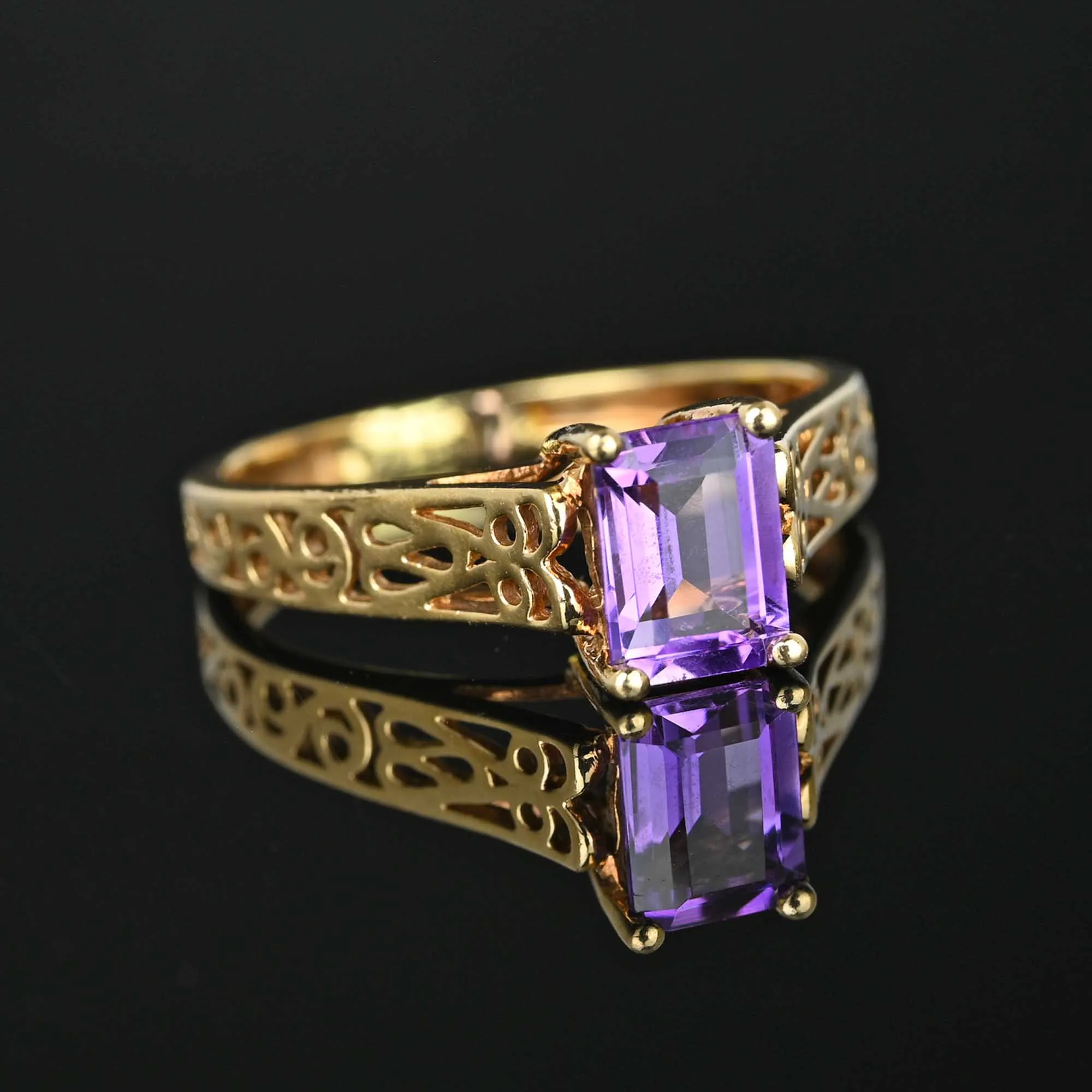 Vintage Gold Filigree Step Cut Amethyst Ring